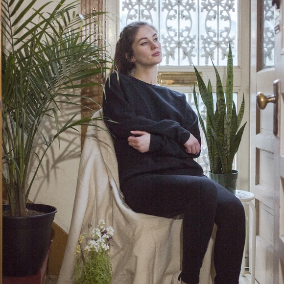 American Apparel Black Sweatshirt - Picture 2 of 4